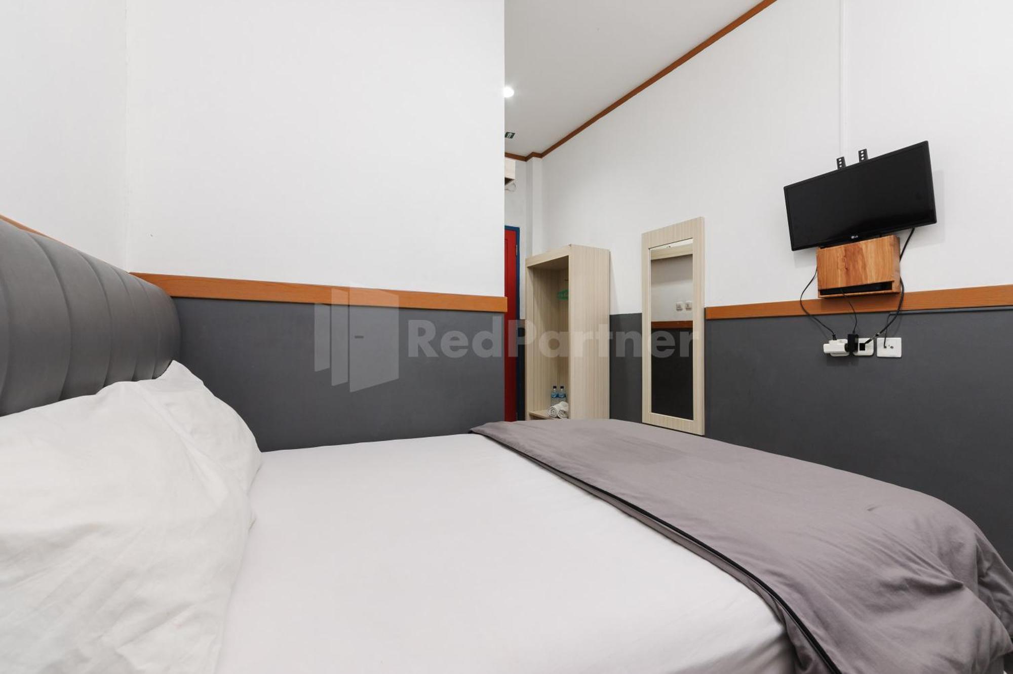 Ian Hotel Jaksa Mitra Reddoorz Jakarta Kültér fotó
