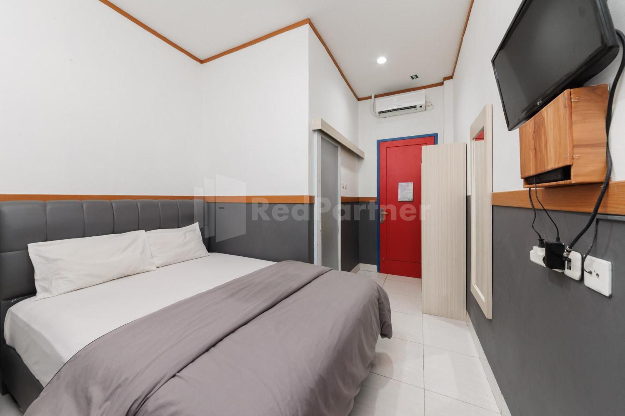 Ian Hotel Jaksa Mitra Reddoorz Jakarta Kültér fotó